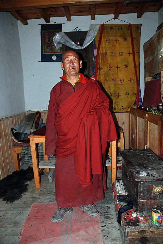 Mustang Lo Manthang 03 06 Chyodi Gompa Lama Lodu Tenzin In His Apartment